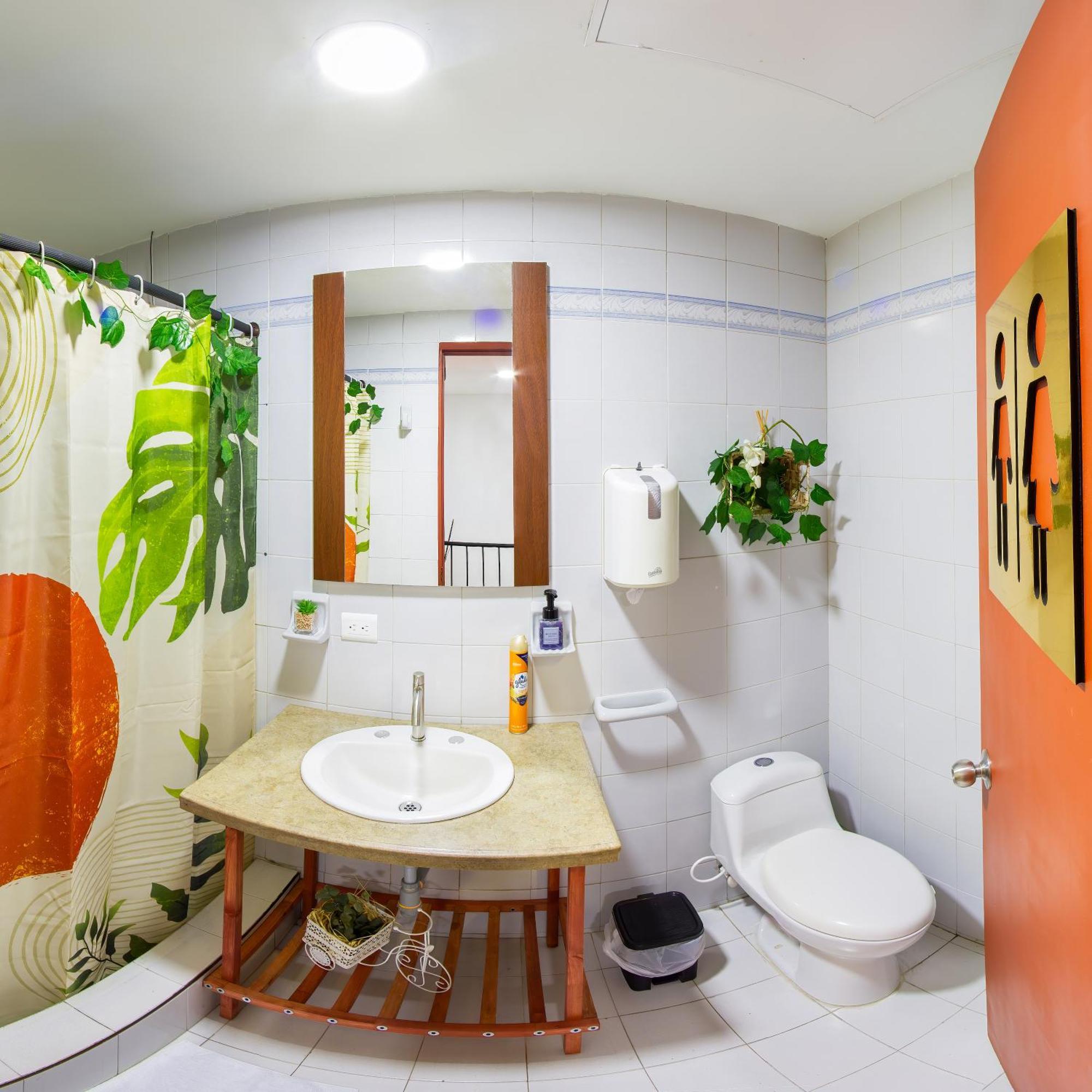 Nogal Spa & Hostel Перейра Экстерьер фото